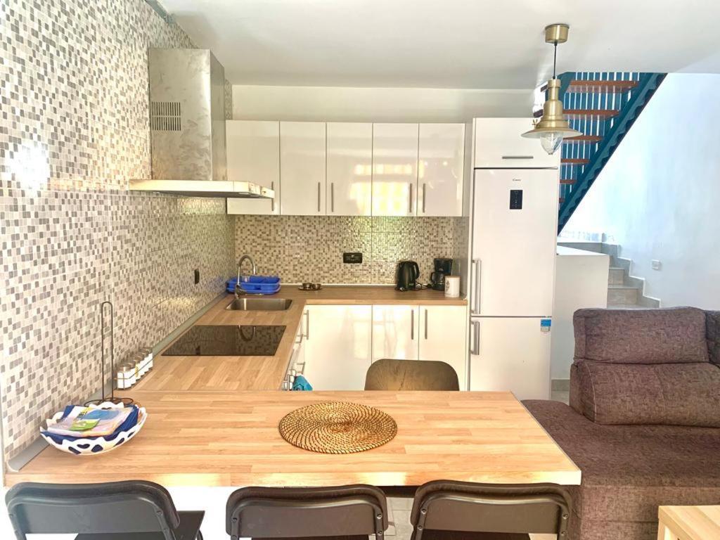Duplex-Bungalow In Playa De Las Americas,3 Minutes Near The Best Beaches In Tenerife Buitenkant foto